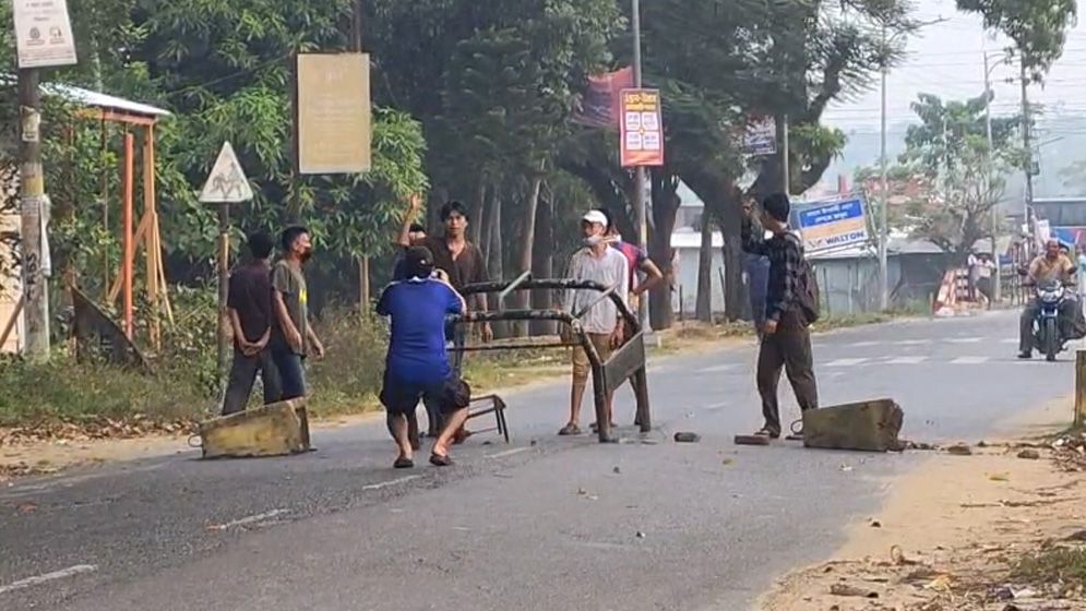 অবরোধ শেষ, স্বাভাবিক হচ্ছে যান চলাচল; পর্যটকশূন্য সাজেক
