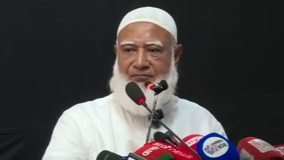 ব্যর্থতা ঢাকতে বিরোধী দলের ওপর দায় চাপাচ্ছে সরকার: জামায়াত আমির