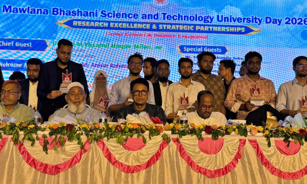 কৃত্রিম বুদ্ধিমত্তায় দক্ষতা অর্জন করতে হবে: শিক্ষামন্ত্রী